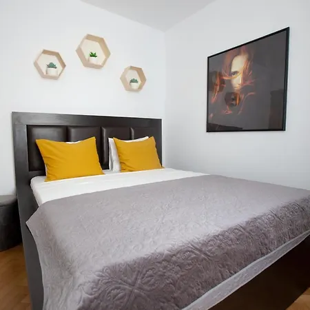Old Town Apartments Doamnei St Apartment